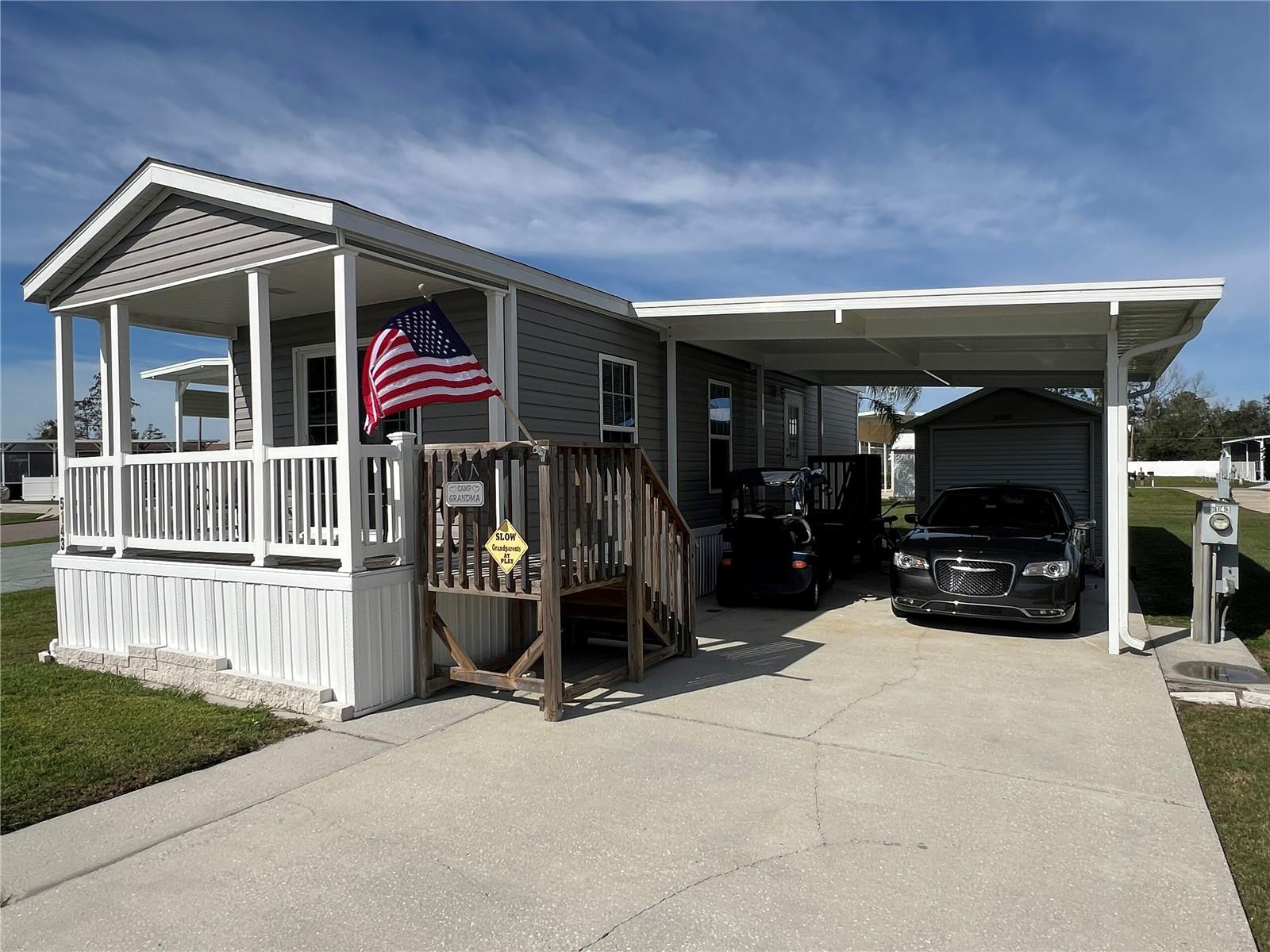 Listing photo 1 for 5143 Northshore Dr