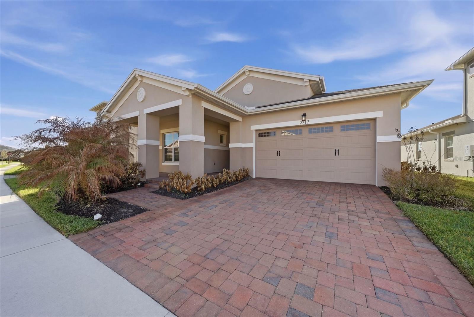 2717 GREENLANDS STREET