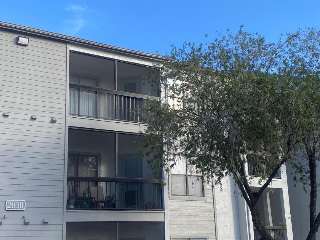 2030 CASCADES BOULEVARD Unit 302