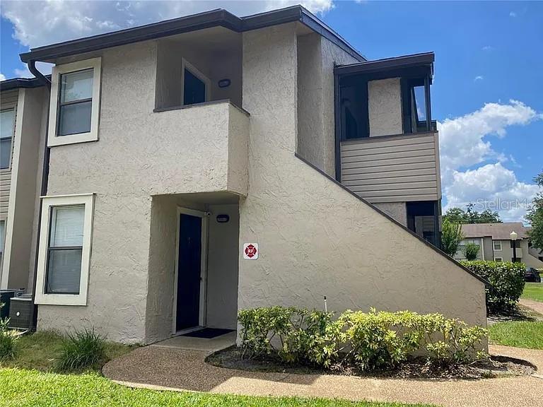 2923 ANTIQUE OAKS CIRCLE Unit 37