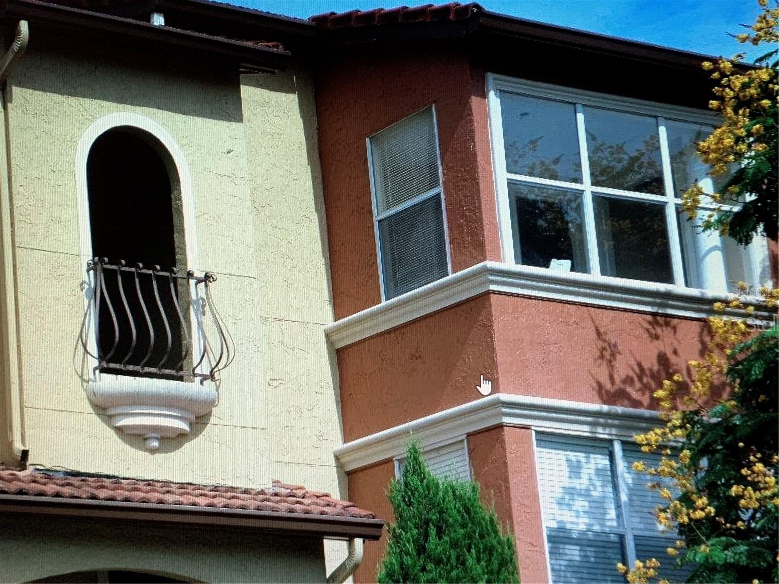 5124 CONROY ROAD Unit 635