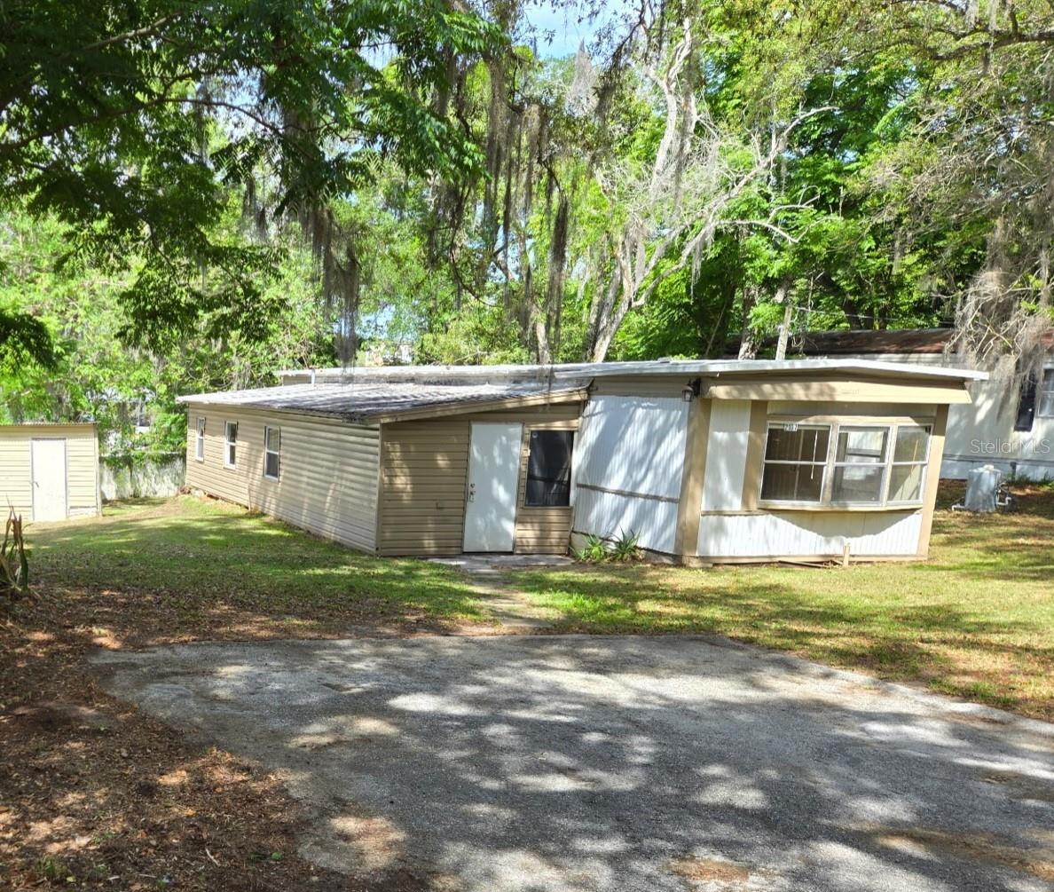 Listing photo for 2107 Hialeah Ave