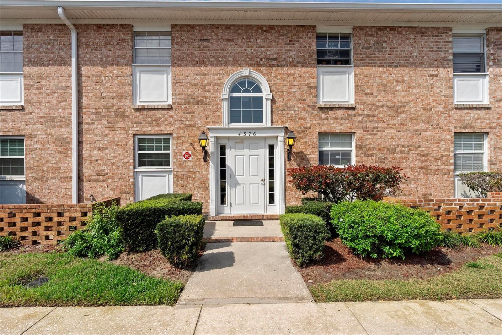 4376 LAKE UNDERHILL ROAD Unit C