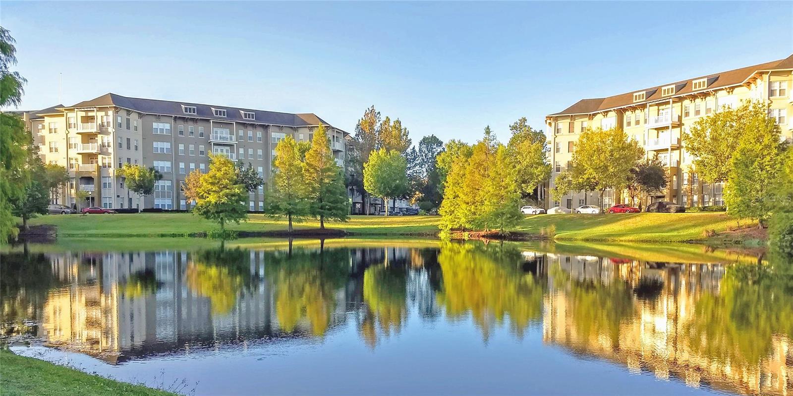 Listing photo 3 for 1400 Celebration Ave #102