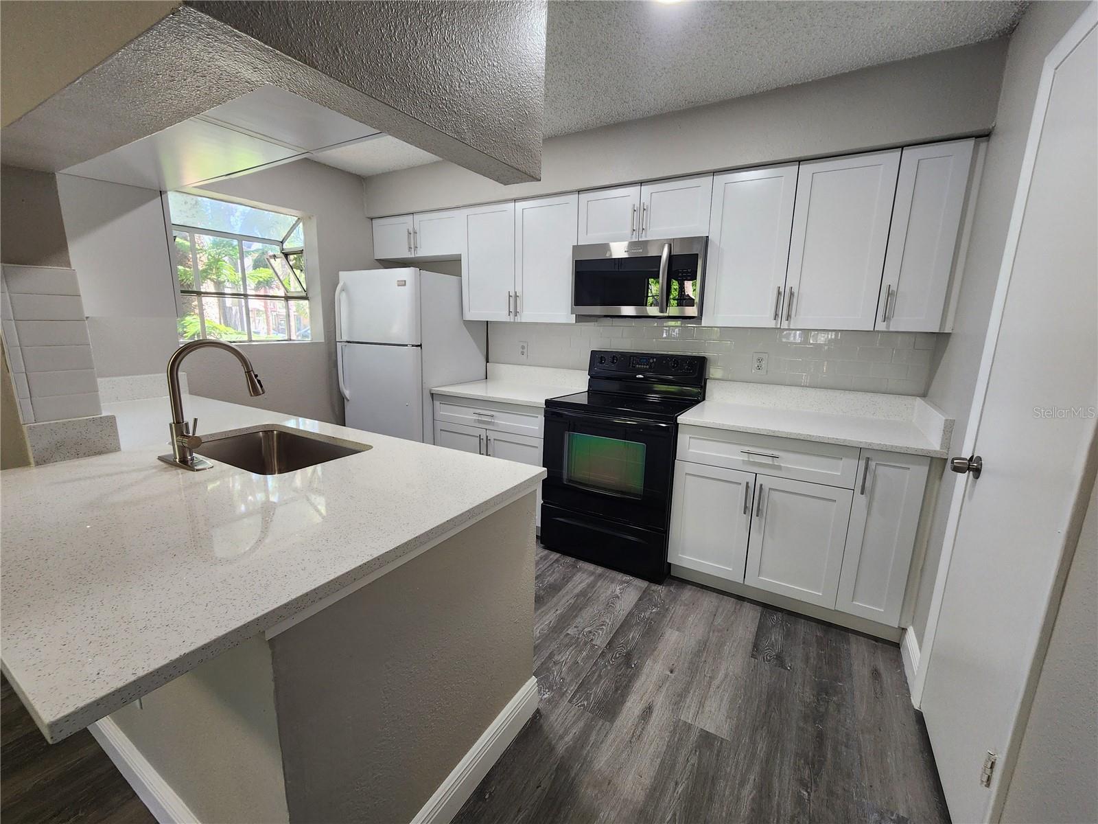 200 AFTON SQUARE Unit 108