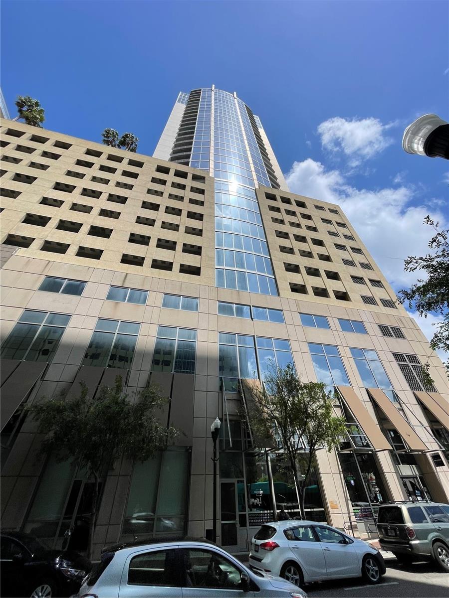 155 S COURT AVENUE Unit 1308