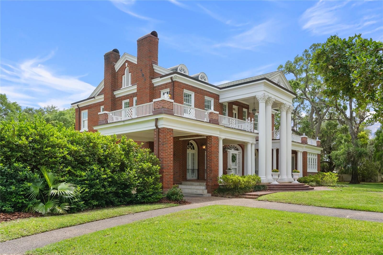 Listing photo 3 for 1760 Old Bartow Eagle Lake Rd