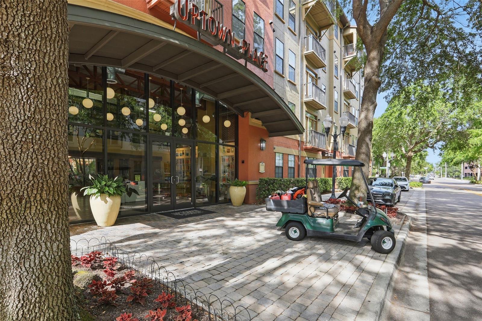 911 N ORANGE AVENUE Unit 409