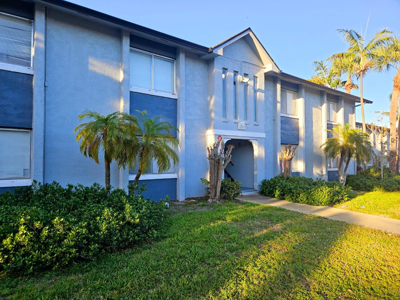 4727 S TEXAS AVENUE Unit 4727C