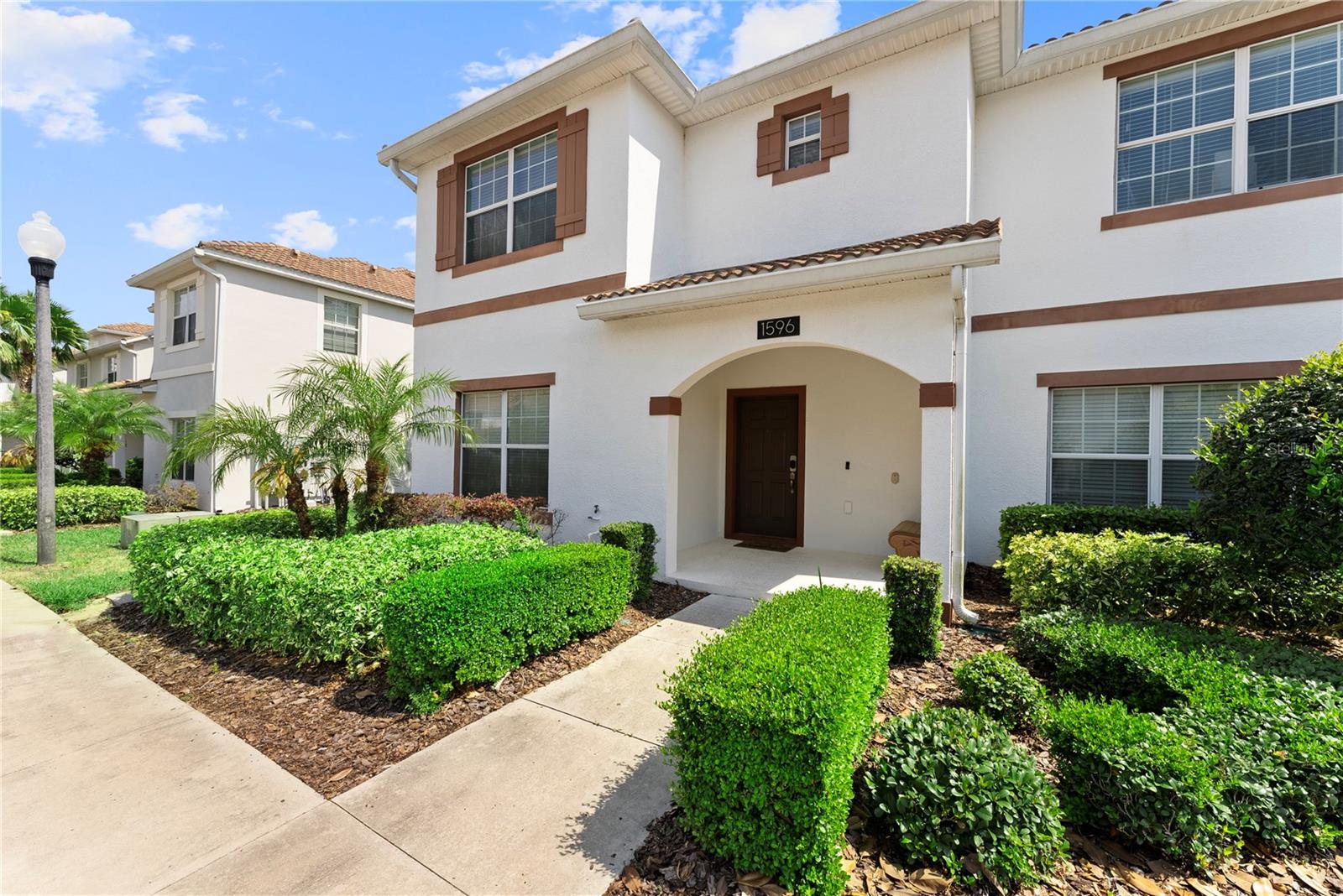 1596 MOON VALLEY DRIVE