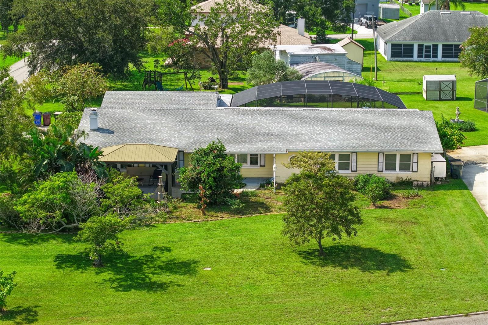 101 LAKESHORE BOULEVARD