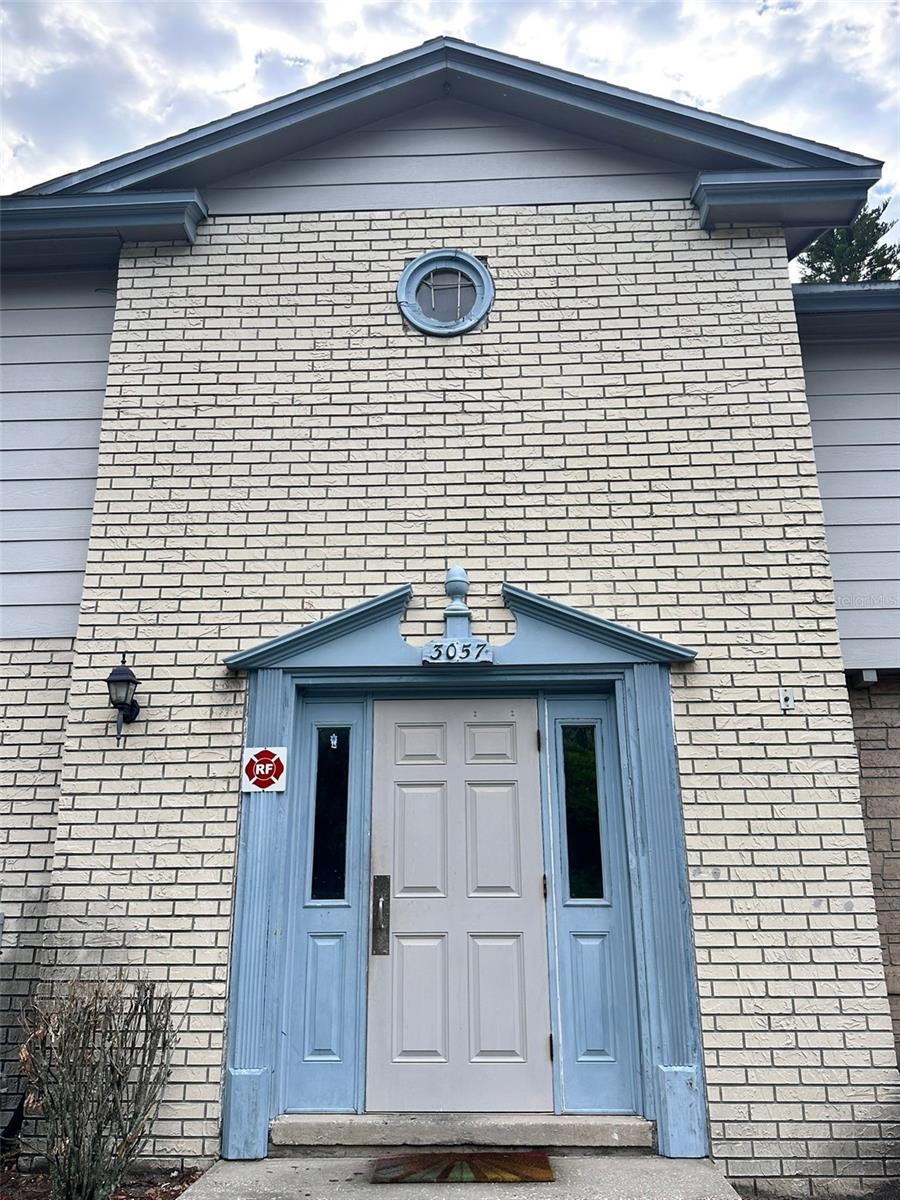 3057 AARON BURR AVENUE Unit 2