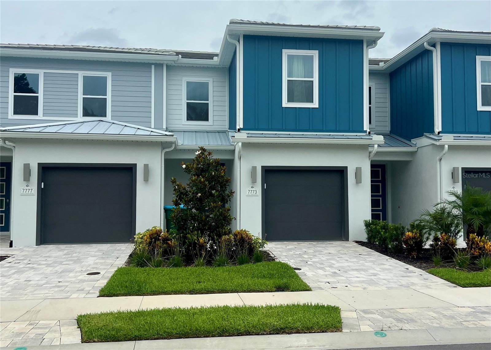 7773 SPECTRUM DRIVE