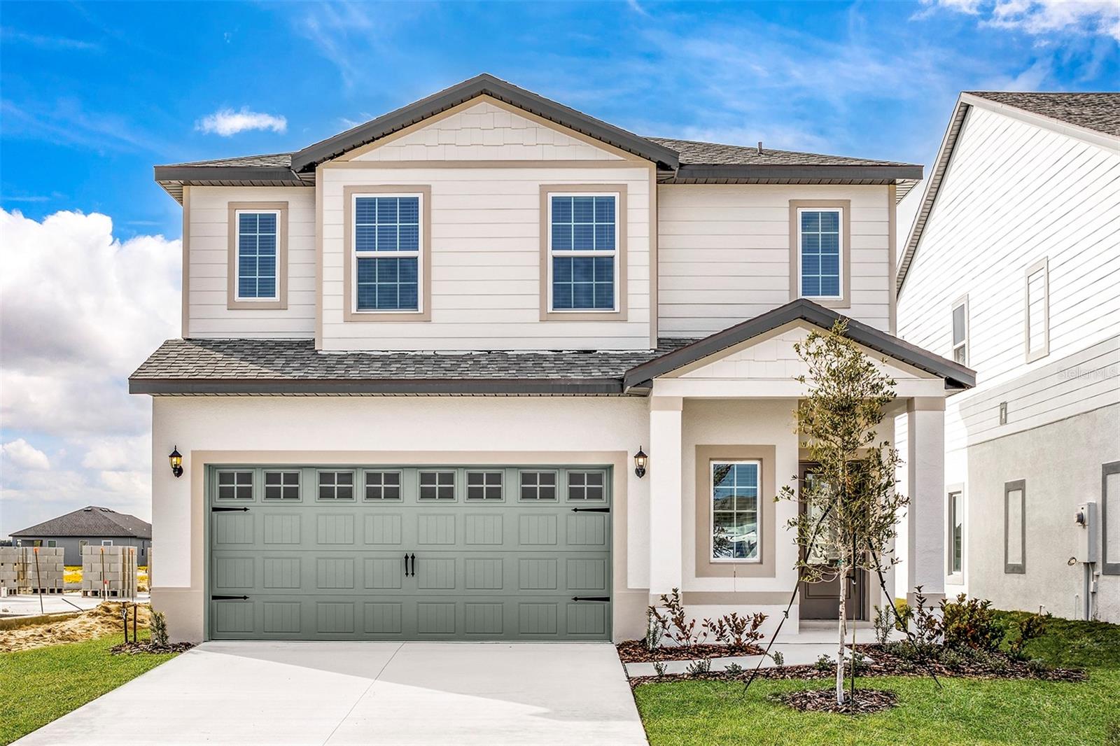 Listing photo 2 for 3808 Corsican Pl