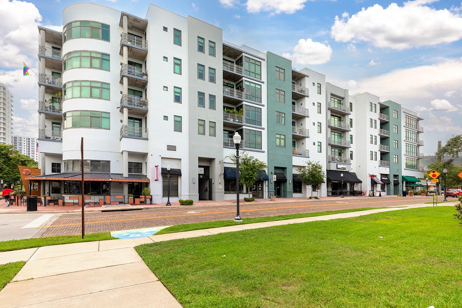 10 N SUMMERLIN AVENUE Unit 14