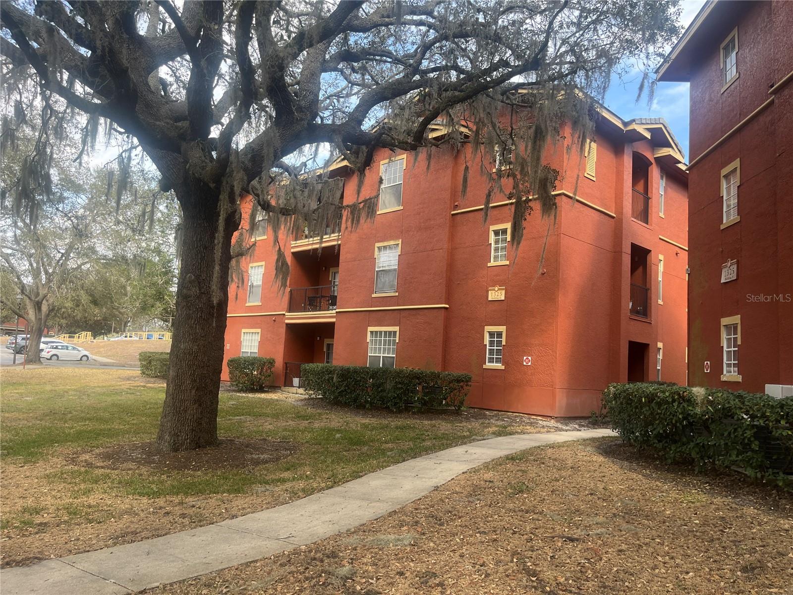 1325 ROTONDA POINT Unit 313