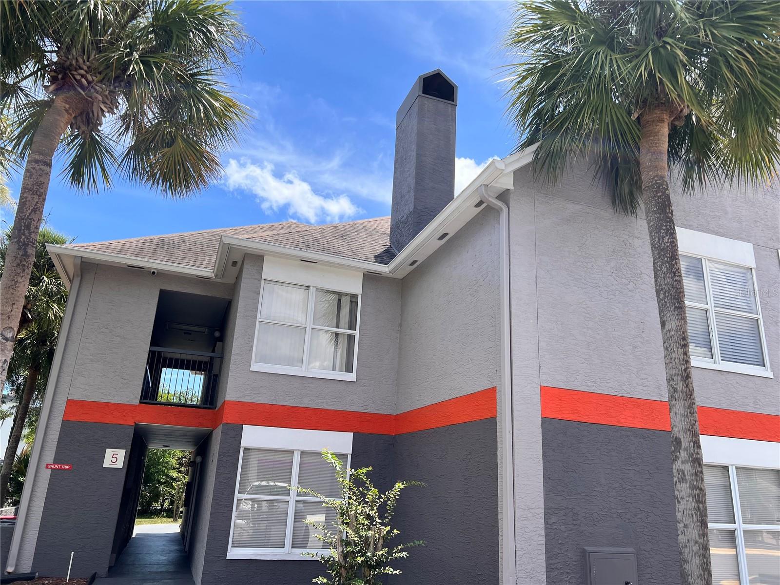 3100 PARKWAY BOULEVARD Unit 521