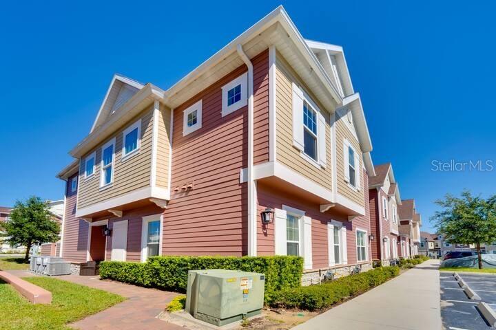 7583 SUNNY DREAMS LANE