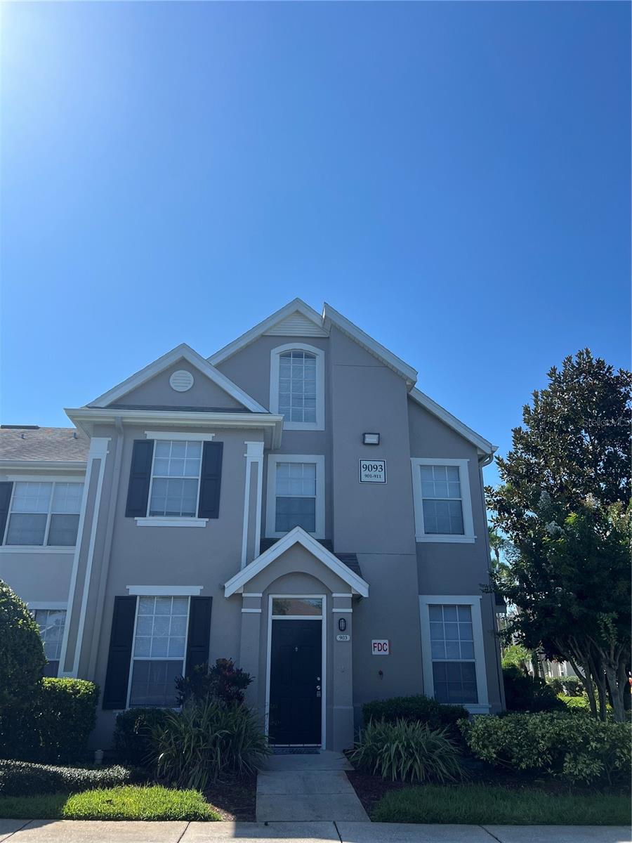 9093 LEE VISTA BOULEVARD Unit 903