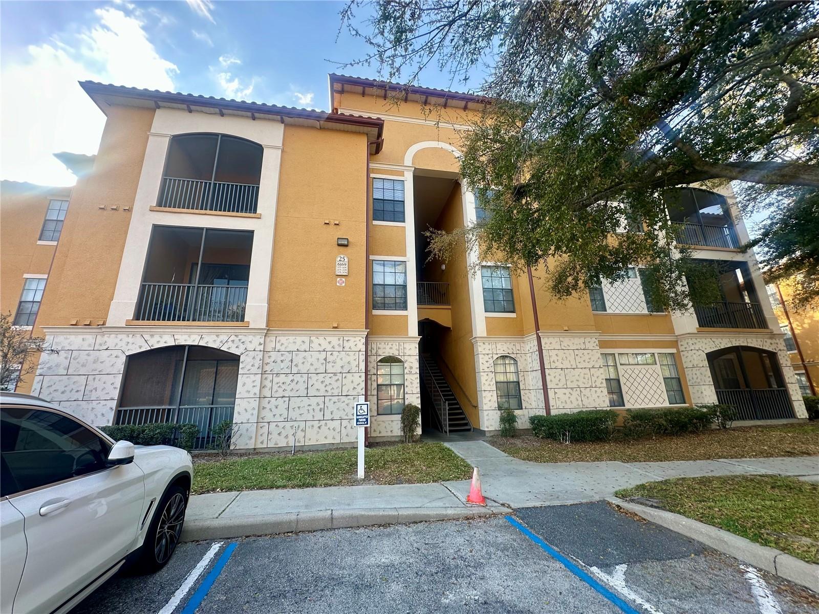 6169 METROWEST BOULEVARD Unit 307