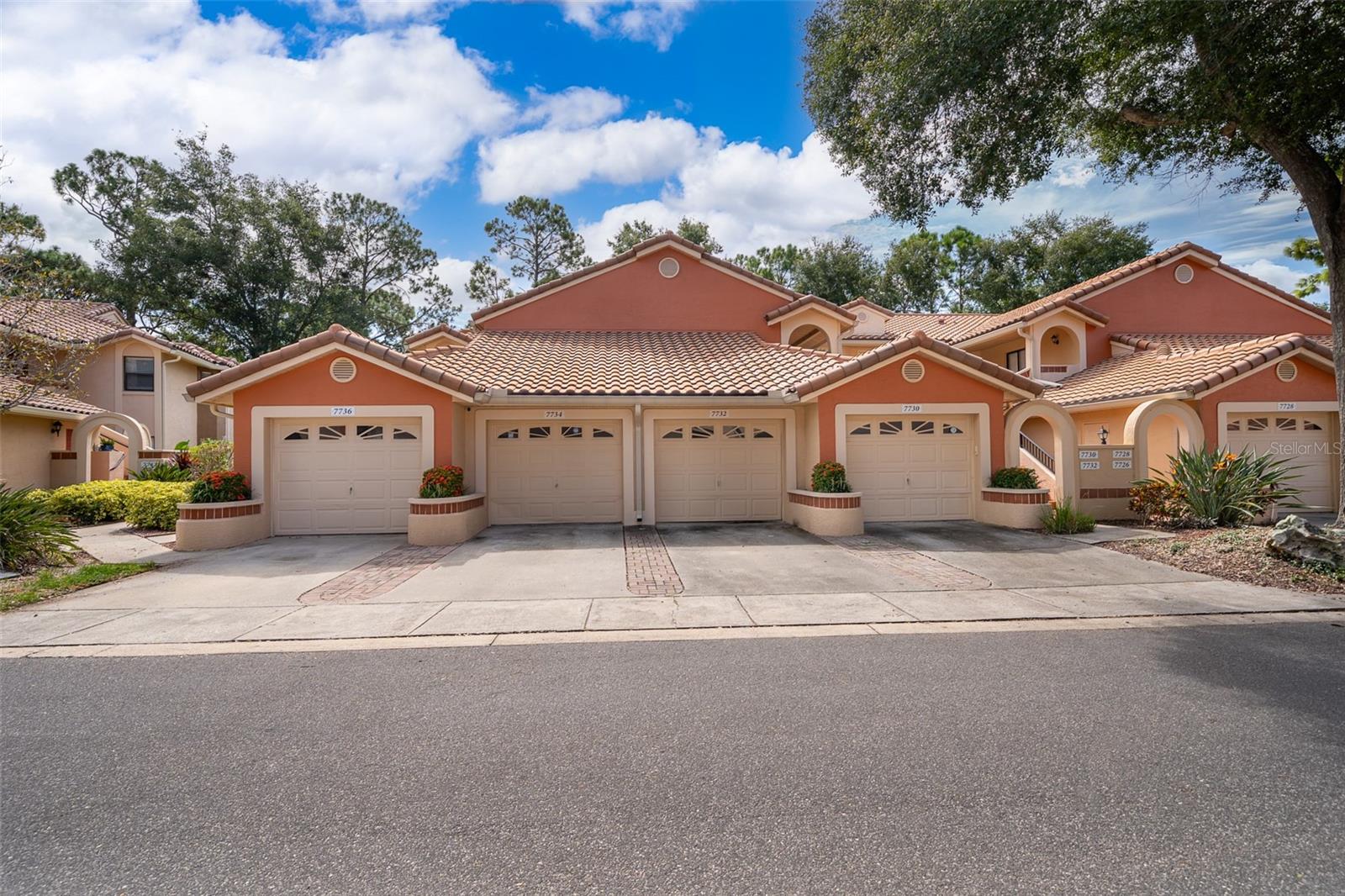 7734 SUGAR BEND DRIVE Unit 7734