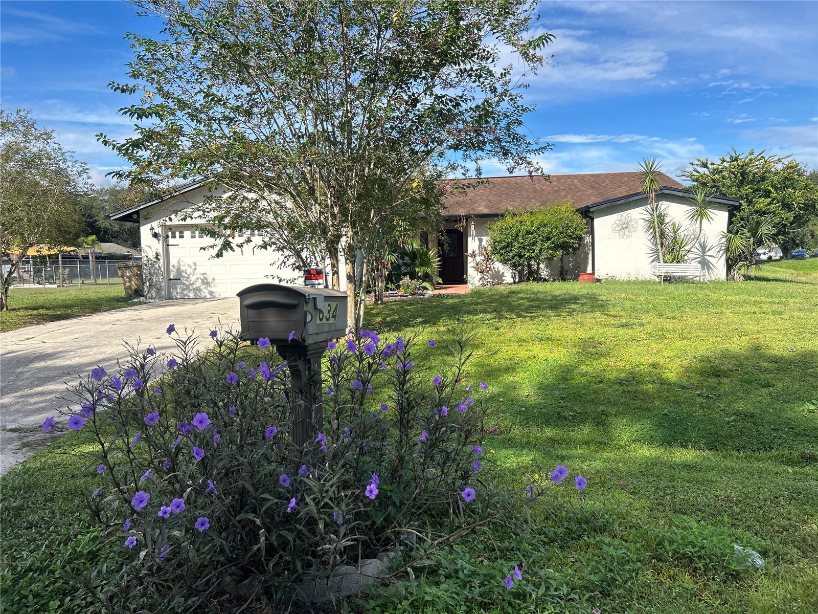 634 N DELMONTE COURT