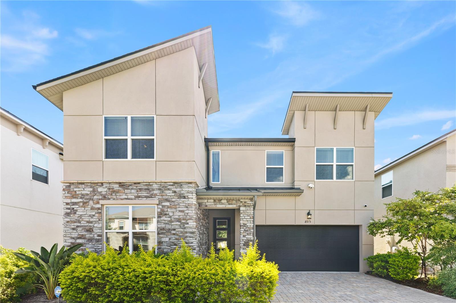 8975 AMELIA DOWNS TRAIL