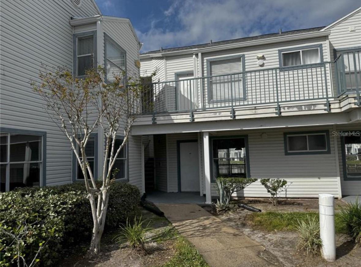 2520 WOODGATE BOULEVARD Unit 202