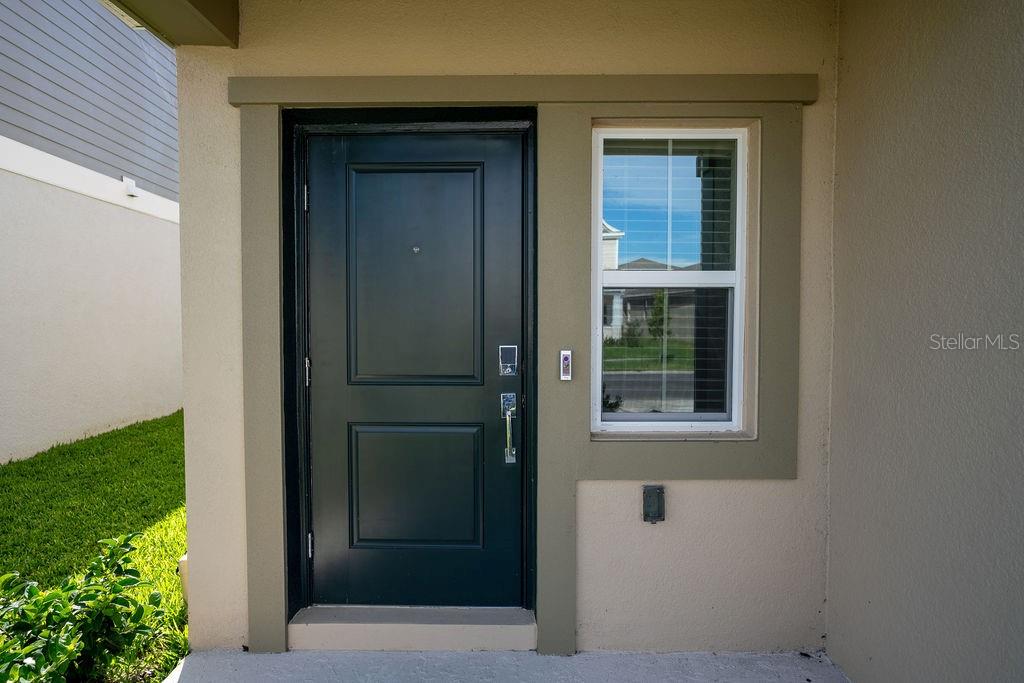 Listing photo 3 for 223 Brave Rd