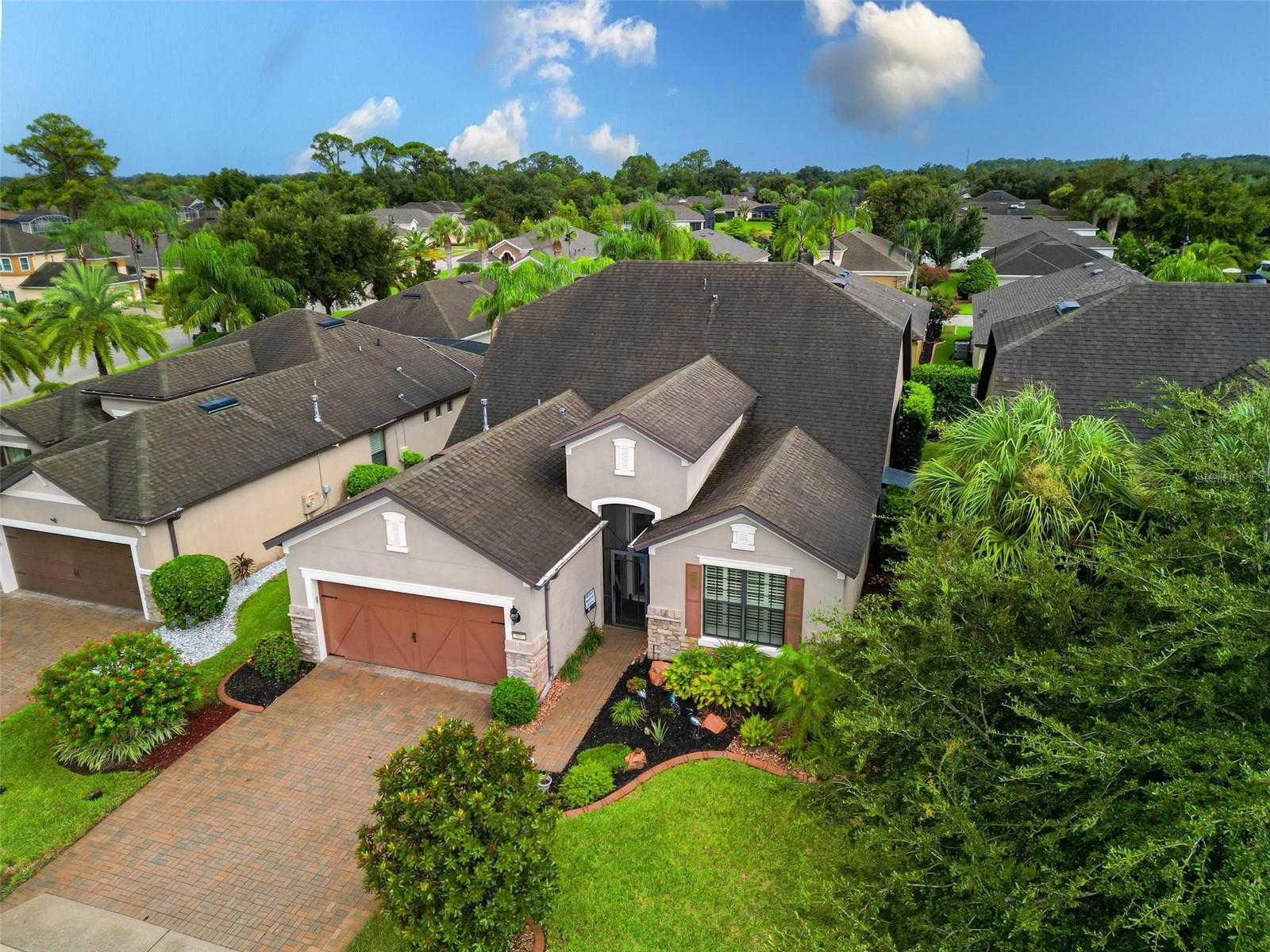 Listing photo 1 for 507 Cadiz Dr
