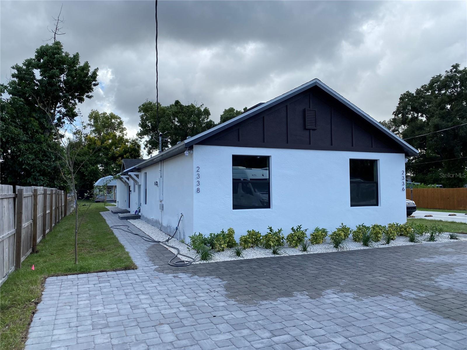 2336-2338 E JERSEY AVENUE