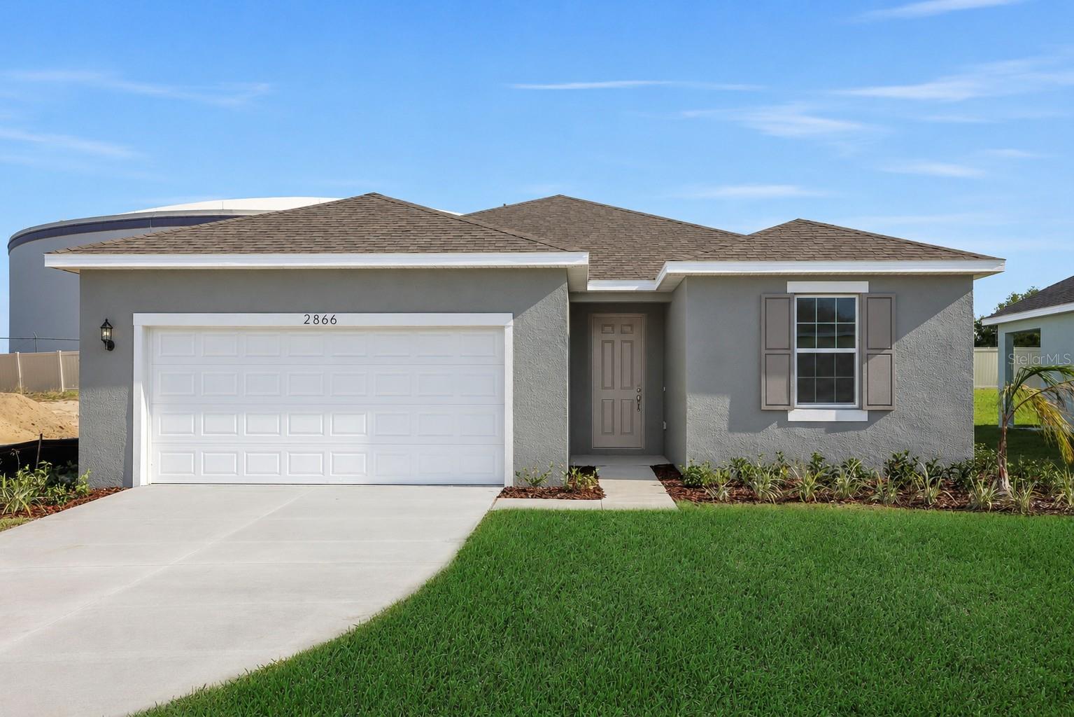 Listing photo 1 for 2866 Supermarine Rd
