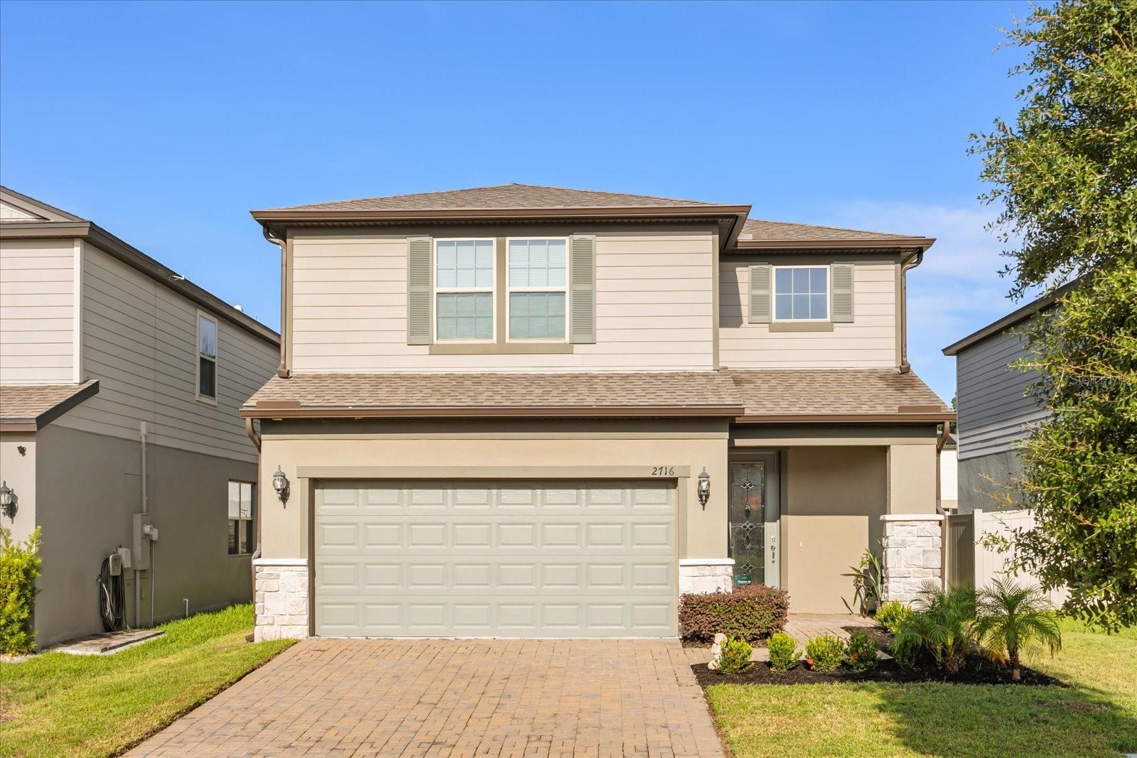 2716 VISTA VERDE LANE