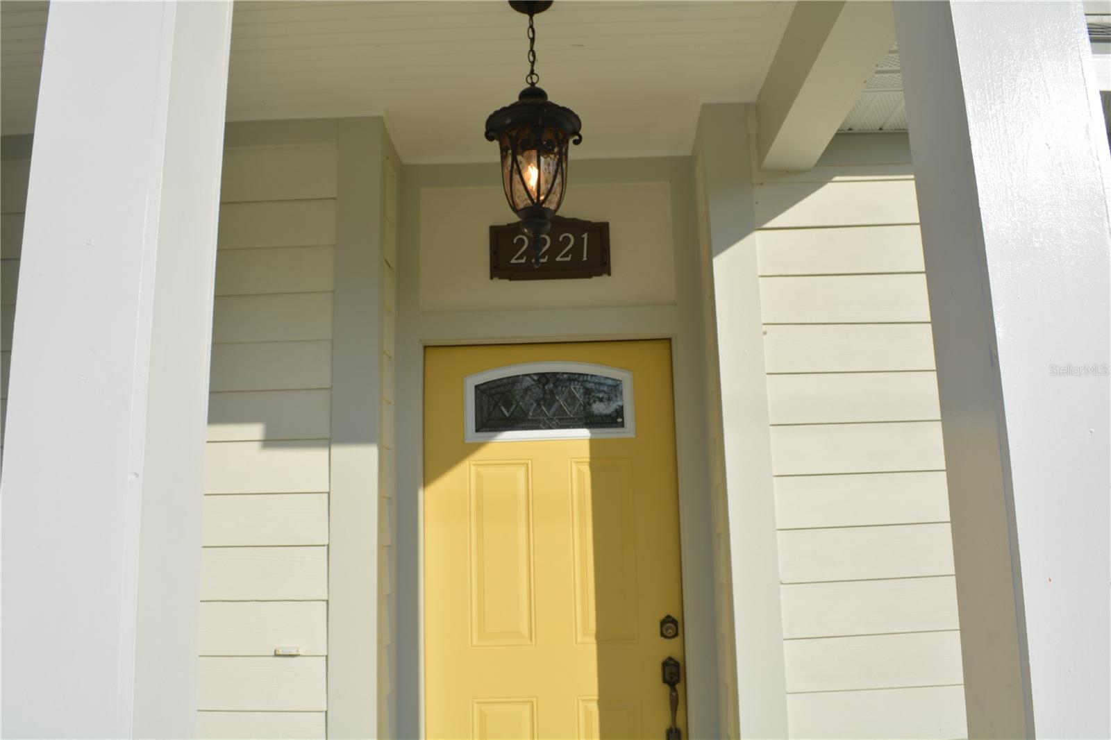 2221 SIPES AVENUE AVENUE