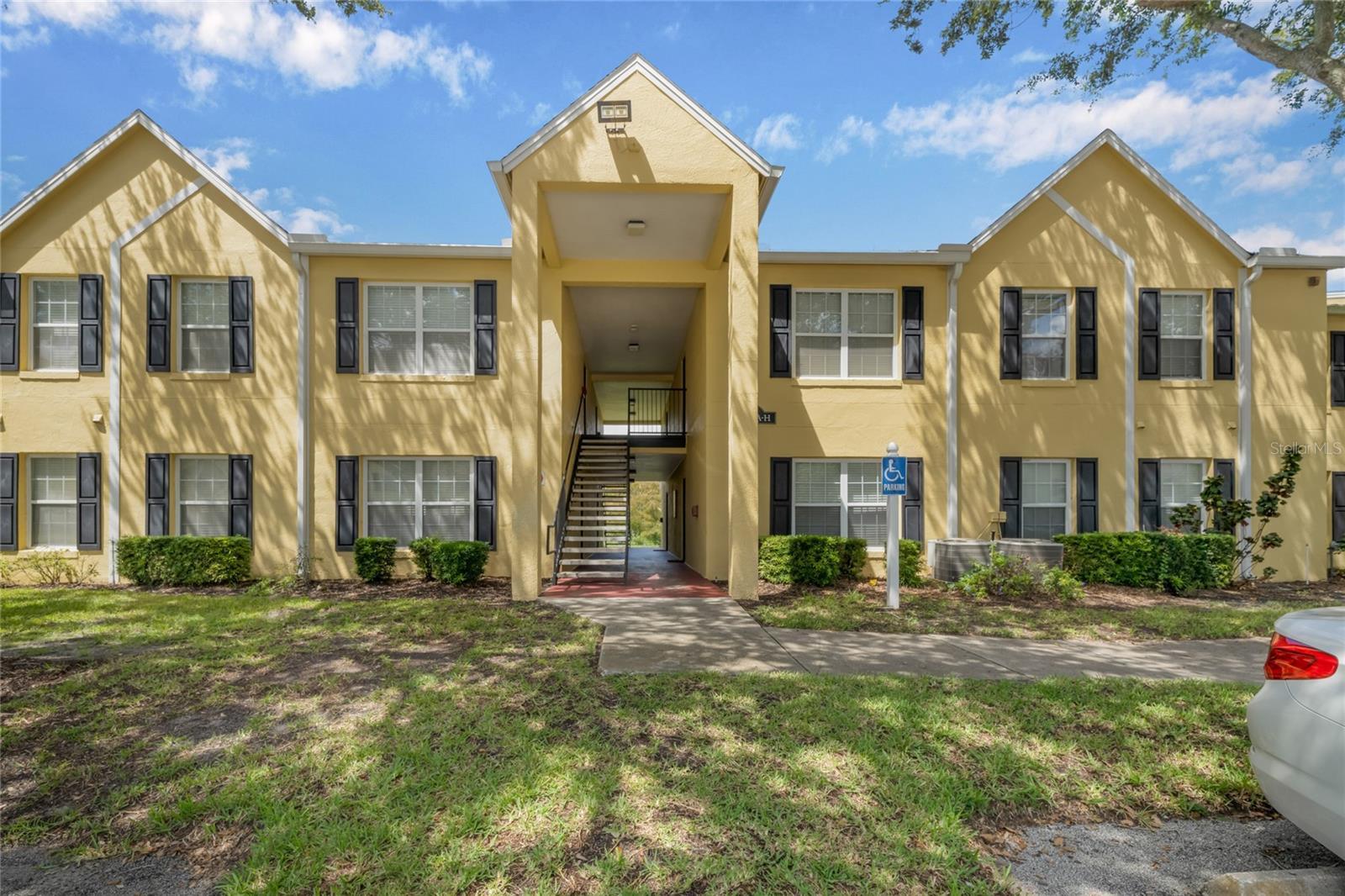 2041 DIXIE BELLE DRIVE Unit 2041A