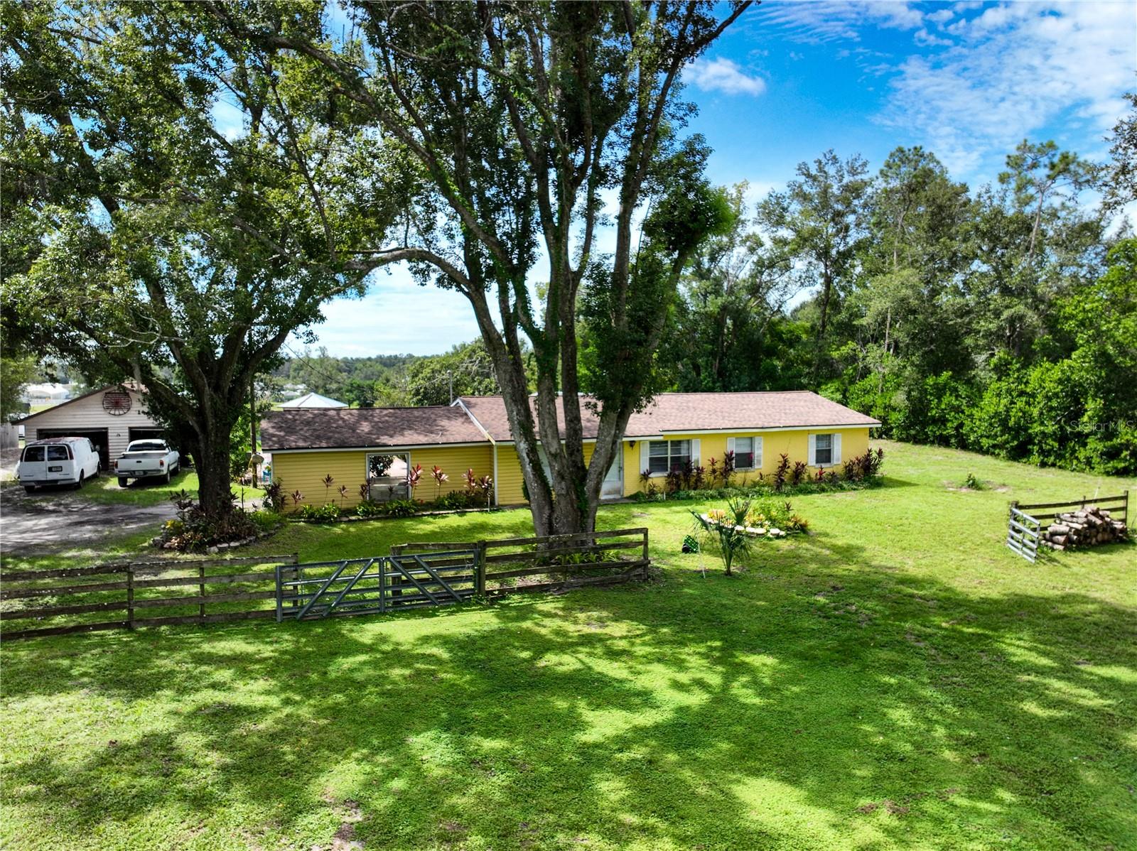 4716 W KELLY PARK ROAD