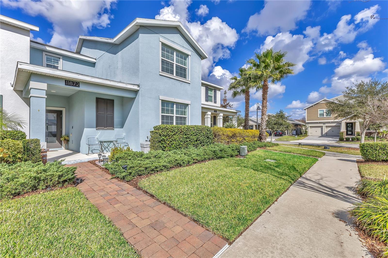 11872 METAPHOR ALLEY