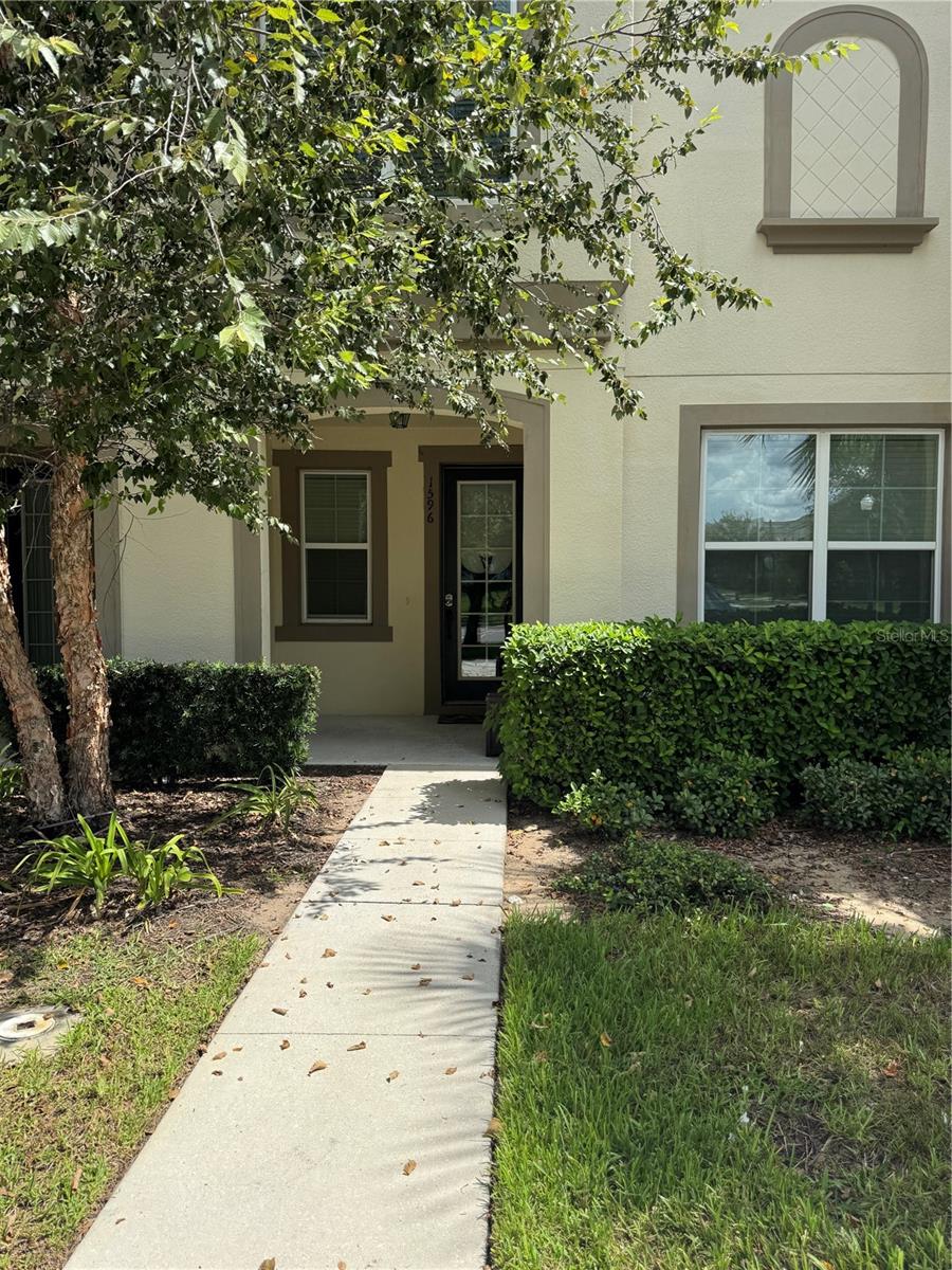 1596 CAREY PALM CIRCLE