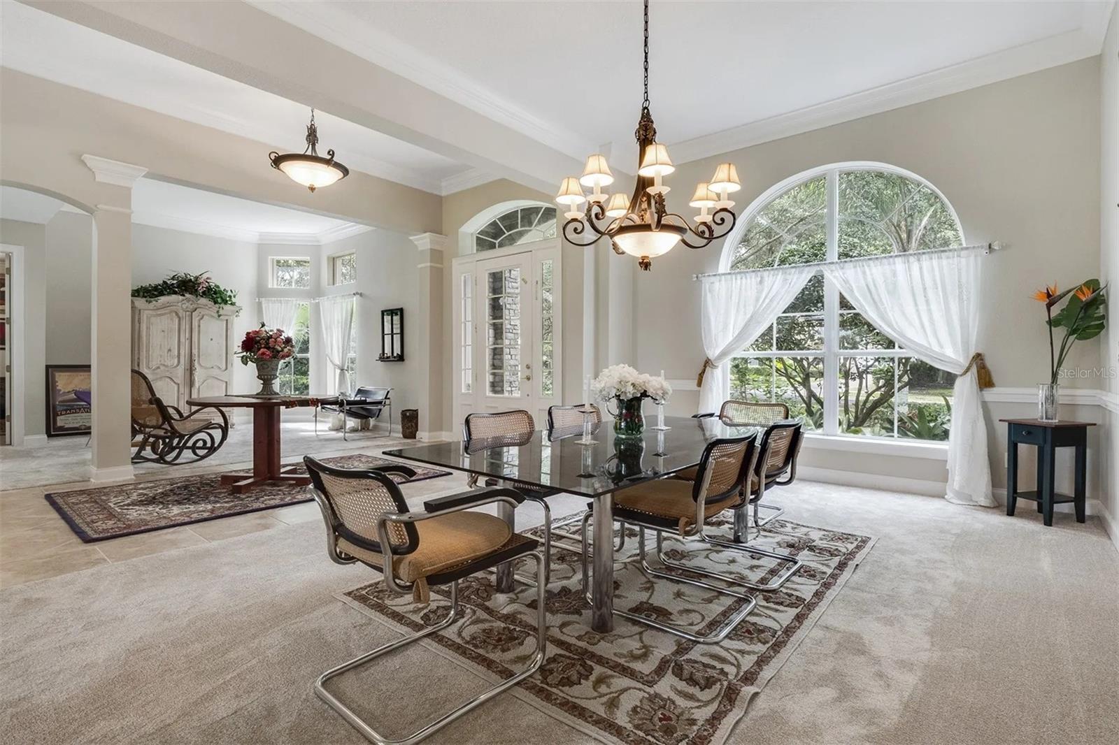 Listing photo 3 for 25551 Hawks Run Ln