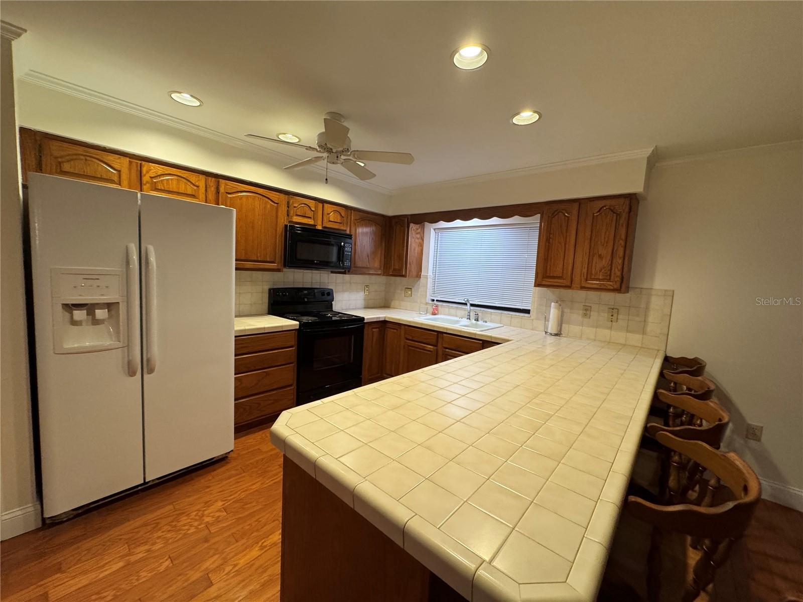 Listing photo 2 for 10 Fort Clinch Heights Rd
