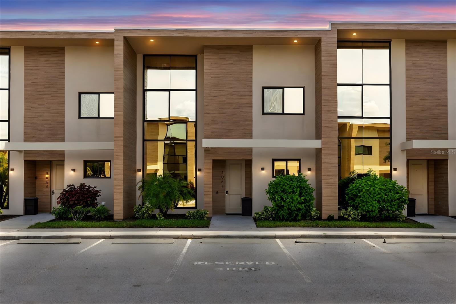 3061 ROCKEFELLER WAY