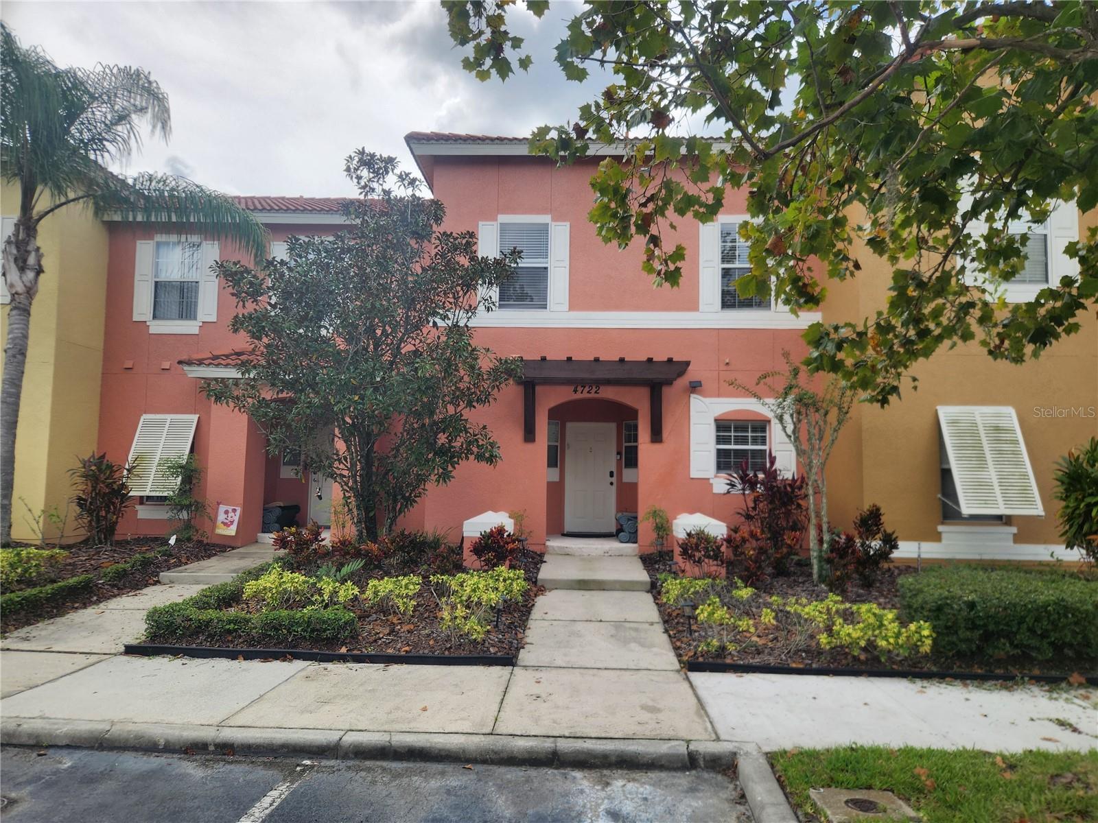 4722 VERO BEACH PLACE