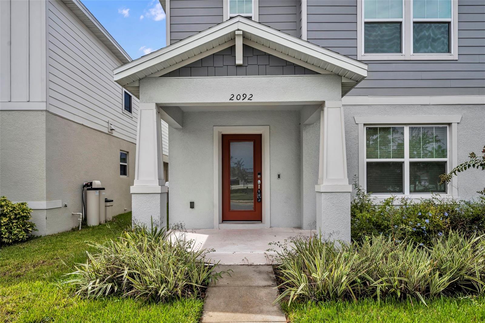 2092 CROSS PRAIRIE PARKWAY