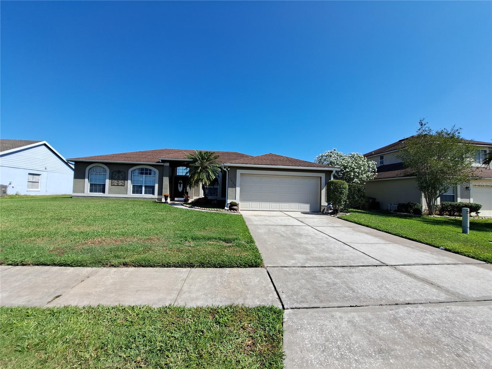 2863 MIDDLETON CIRCLE