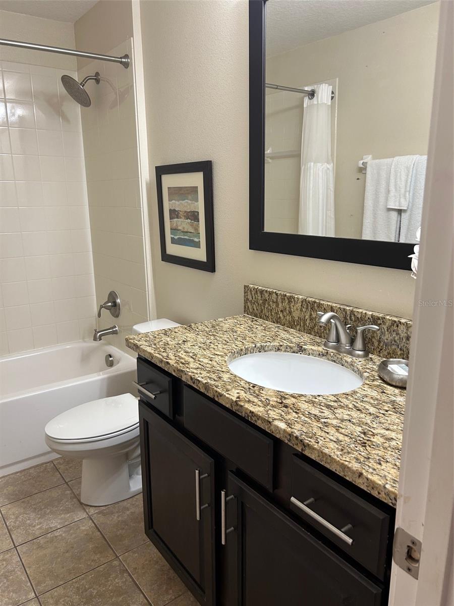 Photo 31
