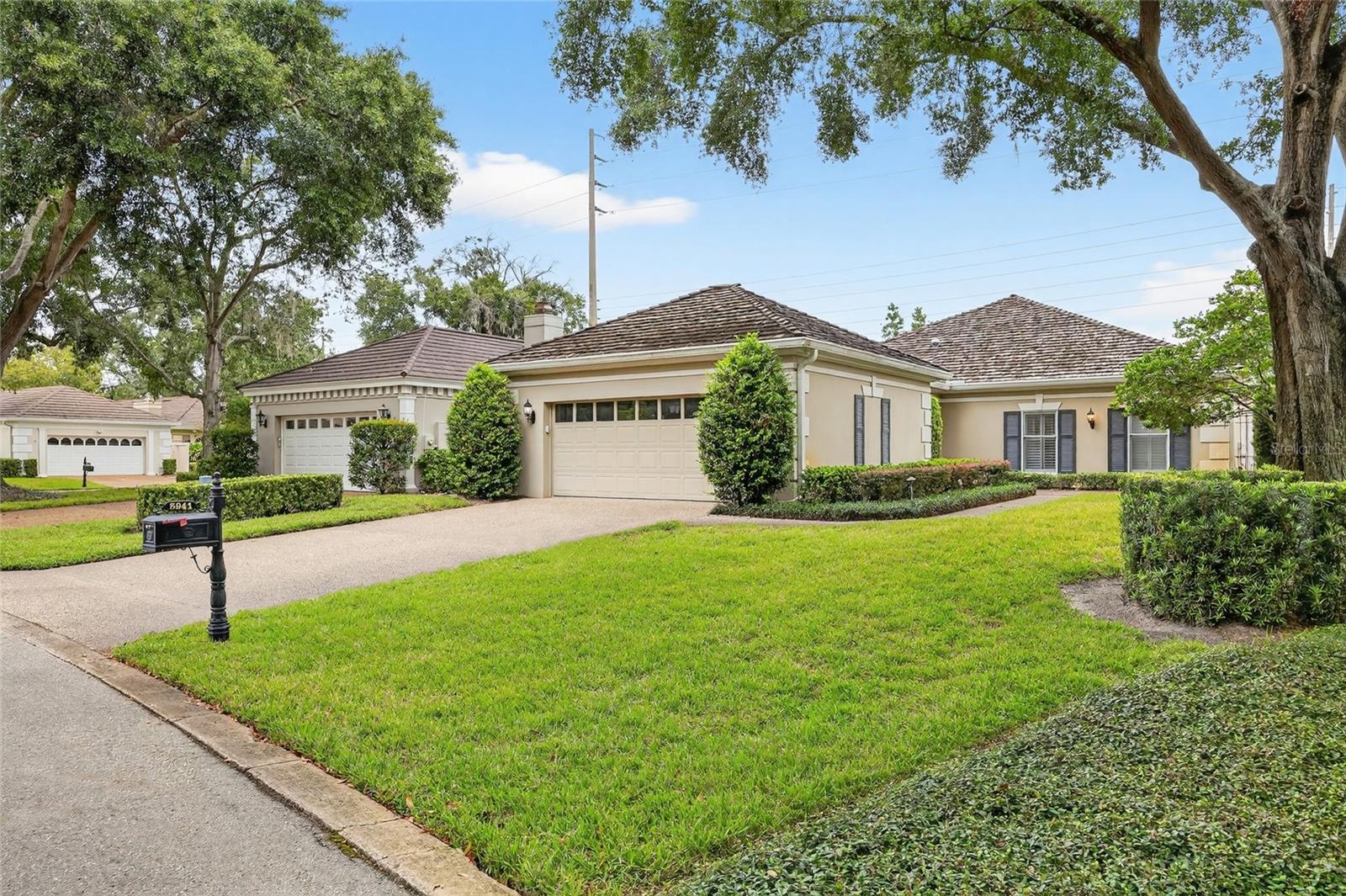 Listing photo 2 for 5941 Chesapeake Park #ge