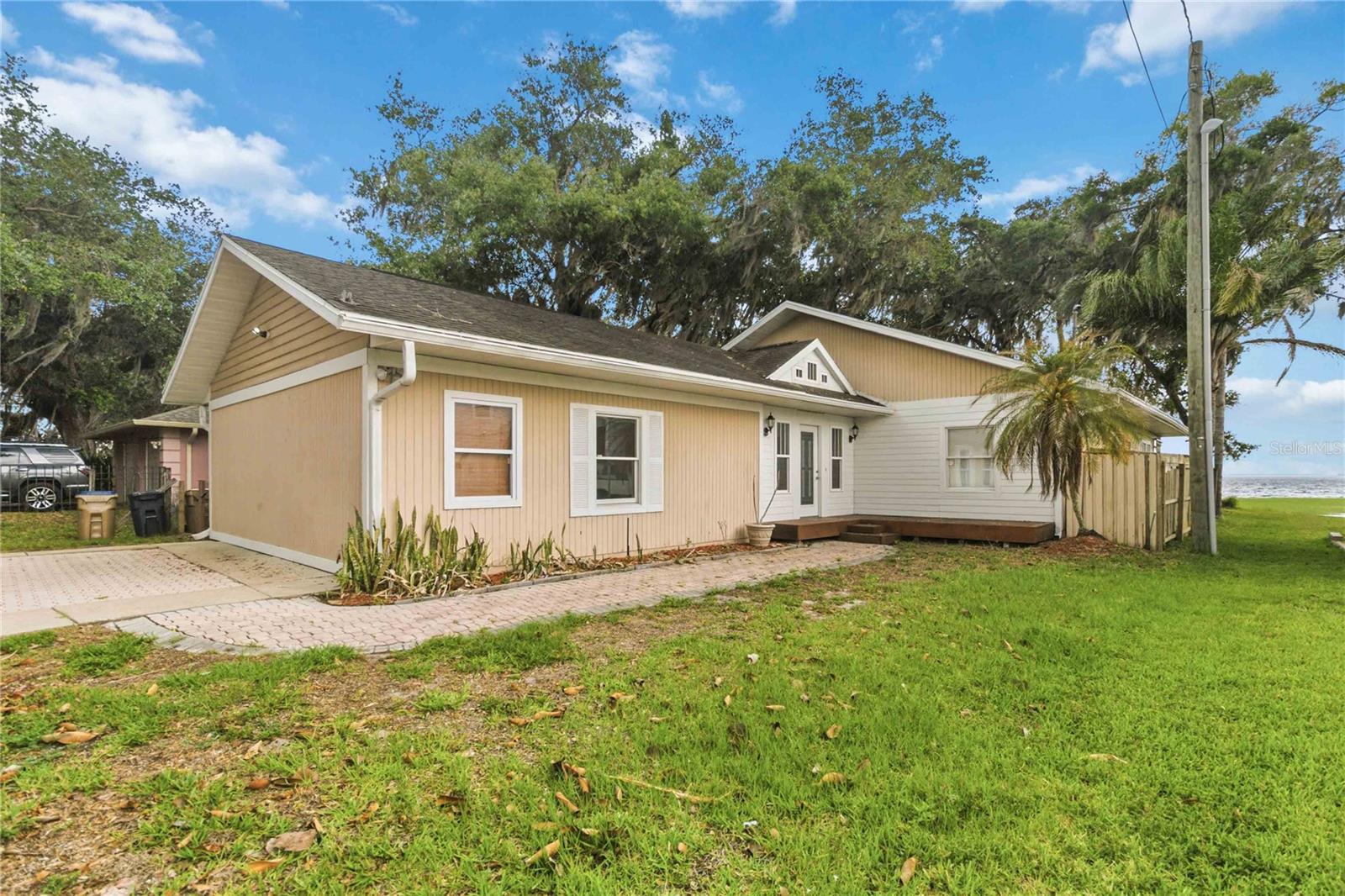 6210 ALLIGATOR LAKE SHORE