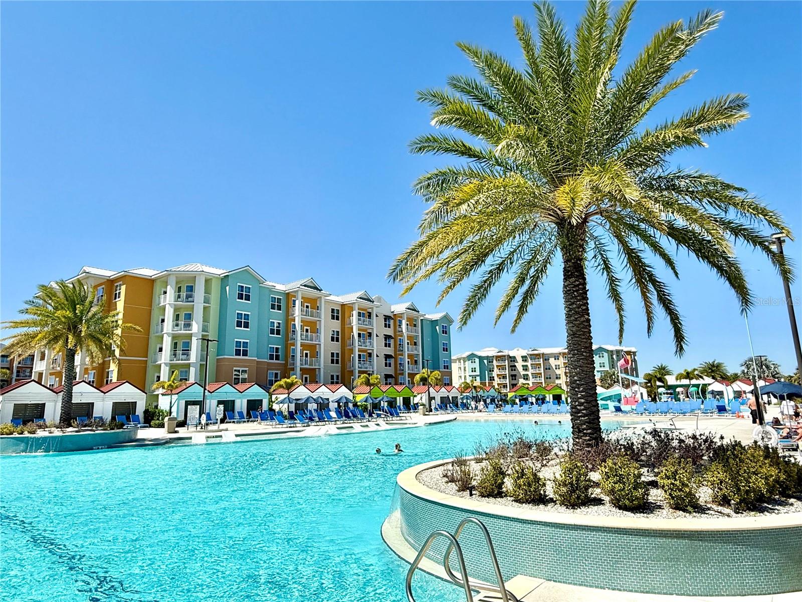 Listing photo 2 for 3151 Sunset Walk Dr #208