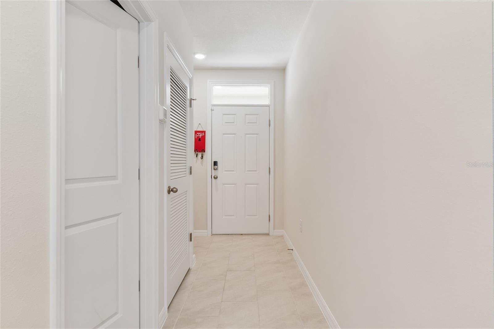 Listing photo 3 for 3306 Pine Lily Ave