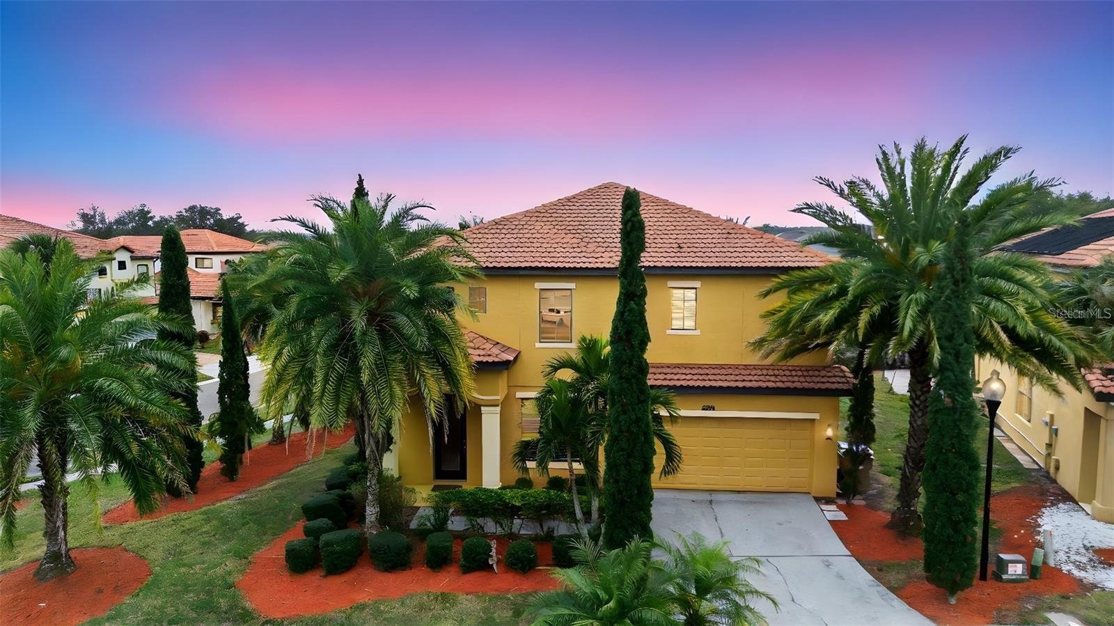 2806 VIA LARGO COURT